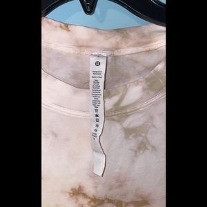 Lululemon LA All yours cut-out short sleeve tee shirt 👚